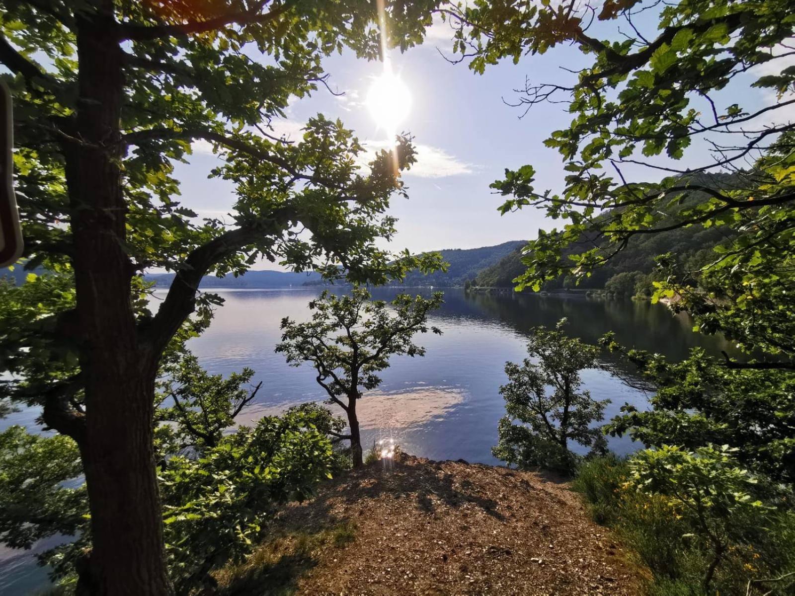Ferienhaus Schoene Aussicht Ferienwohnung Gruen Hemfurth-Edersee Экстерьер фото