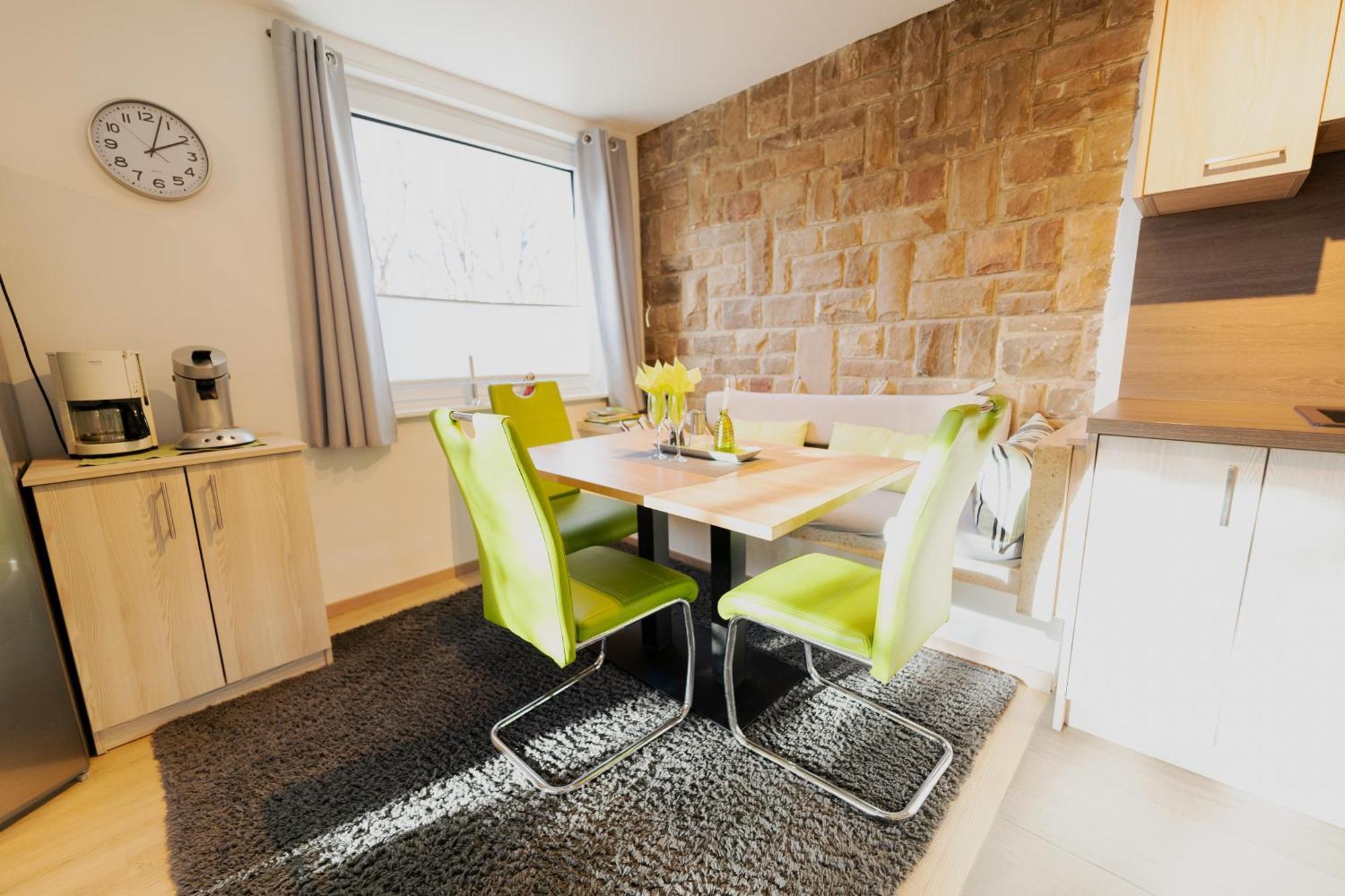 Ferienhaus Schoene Aussicht Ferienwohnung Gruen Hemfurth-Edersee Экстерьер фото